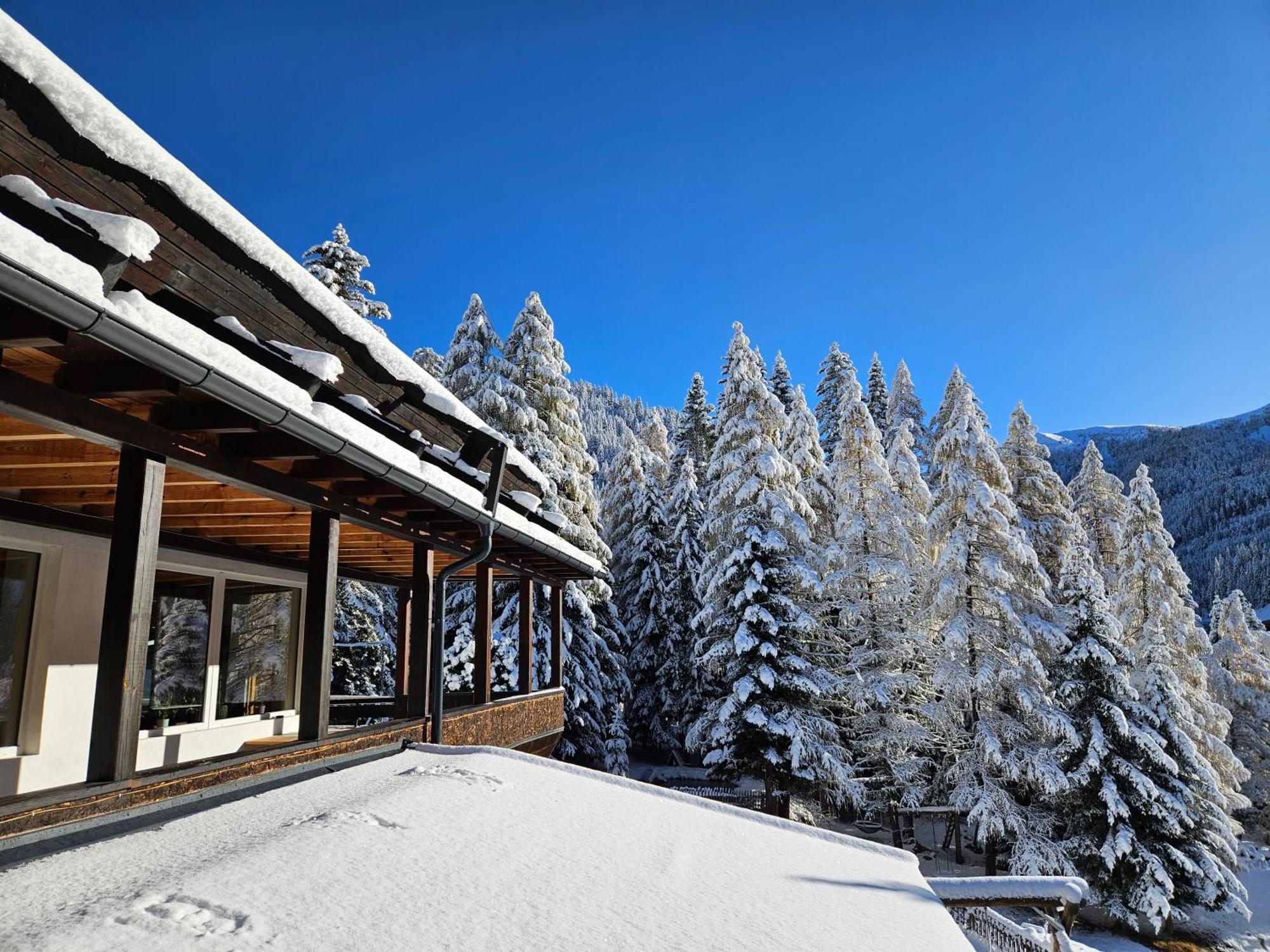 Kinder- Und Familienhotel Nockalm Иннеркремс Экстерьер фото