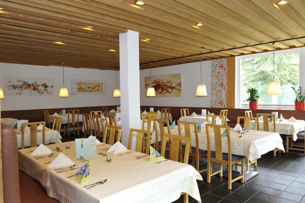 Kinder- Und Familienhotel Nockalm Иннеркремс Экстерьер фото